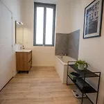Duplex En Centre-ville De - 110m2 *